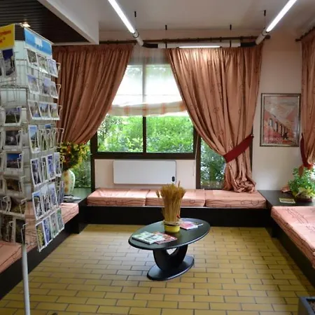 Hotel Les Gentianes 3*